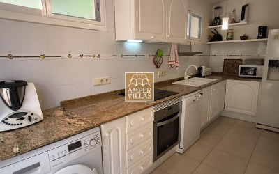 Precioso y acogedor chalet adosado de esquina en Altea Hills.